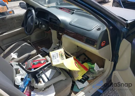 1997 Nissan Altima Xe/Gxe/Se/Gle z USA, uszkodzony, nr VIN 1N4BU31D7VC116761